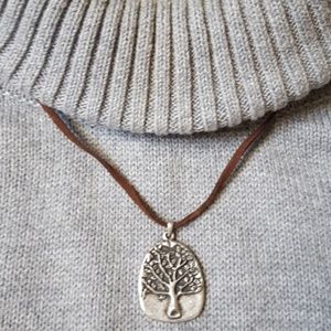 **CLEARANCE** Tree of Life necklace